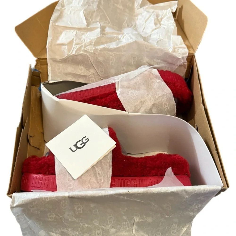 UGG Fluffita Sheep Fur Platform Slippers - Sandals Red size 9 (worn twice) - Picture 13 of 17